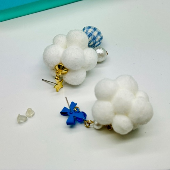 🔥2/$20 Rain Cloud Earrings Raining Earrings Rain Drop Earrings S925 Pin - Picture 3 of 7